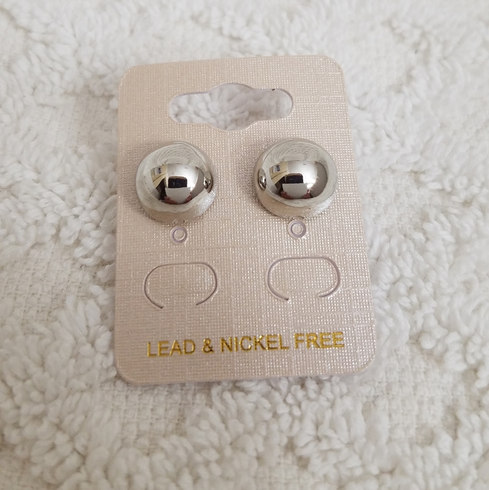 Half dome round minimalist stud earrings